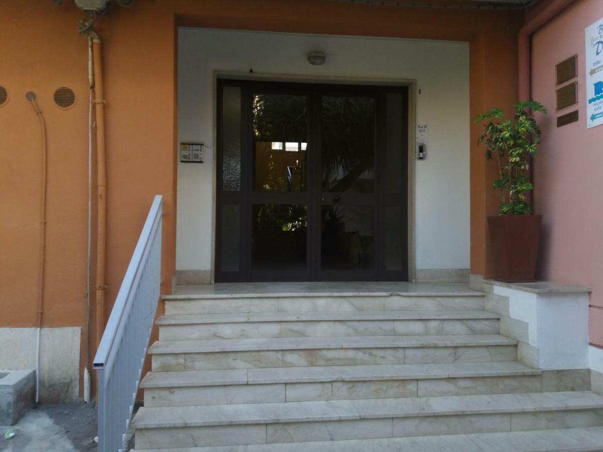 Casa Floridea -Mediterranea Sicilia Apt Cefalù Buitenkant foto